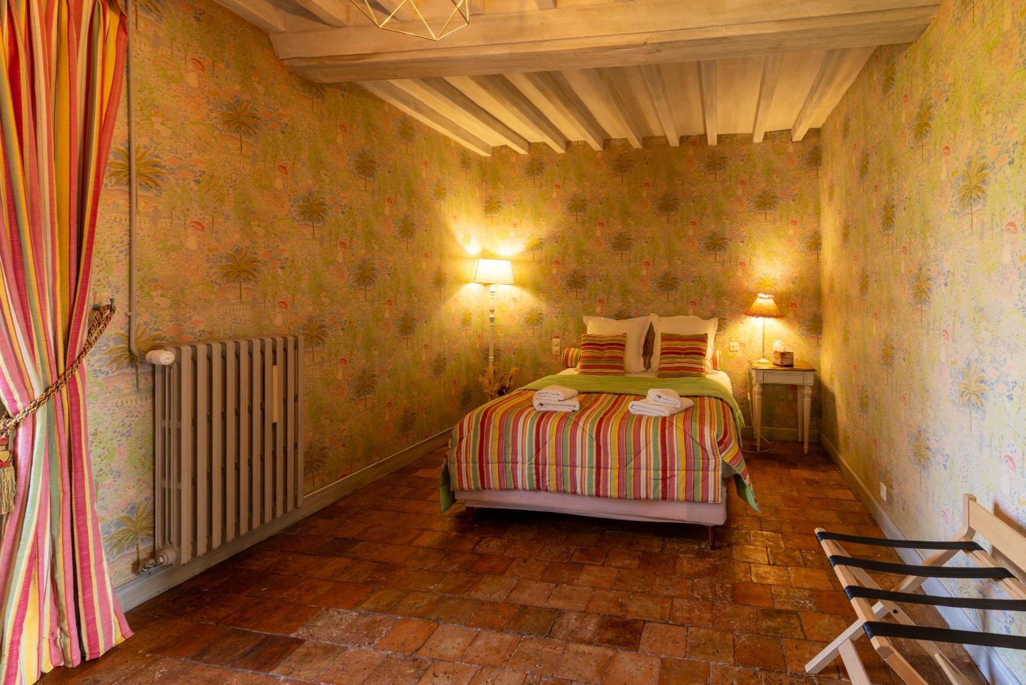 Chateau De Monceaux 5mn De Proche Ferienhaus