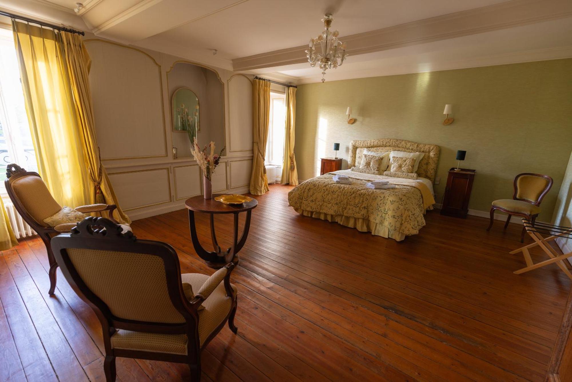 Chateau De Monceaux 5mn De Proche *