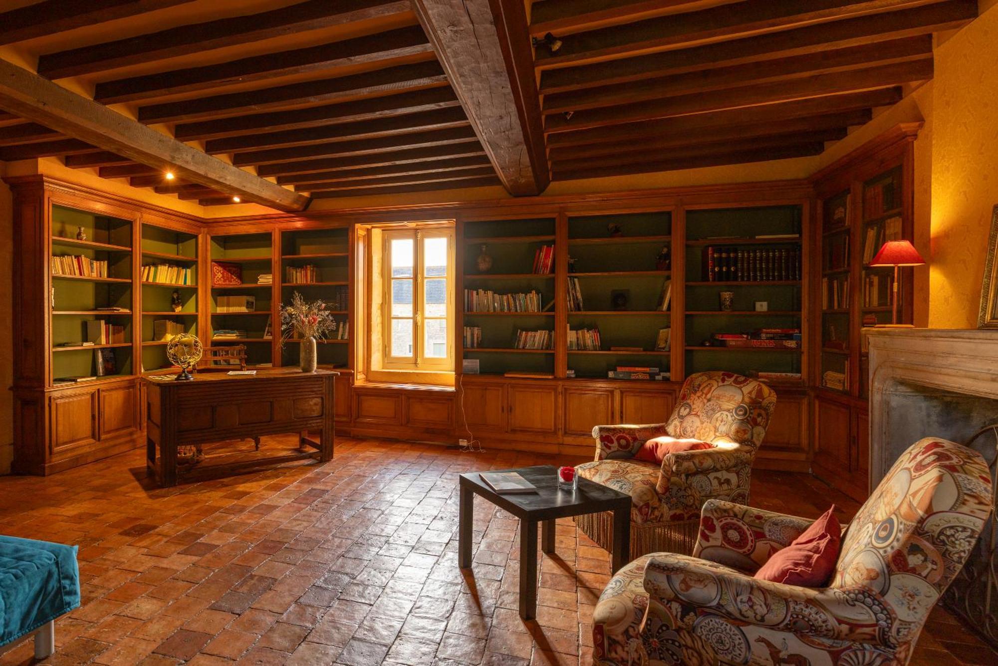 Ferienhaus Chateau De Monceaux 5mn De Proche Bayeux